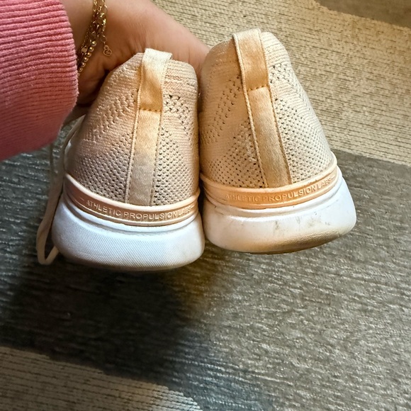 APL Sneakers - Picture 6 of 7